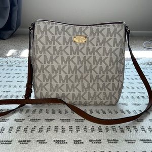 Michael Kors Crossbody Purse